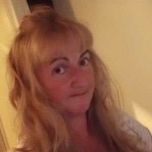 Meet your Posher, Helena